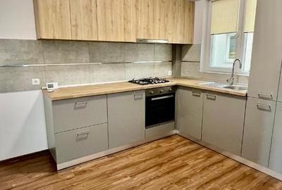 Apartament cu 4 camere semidecomandat în Unirii - 27