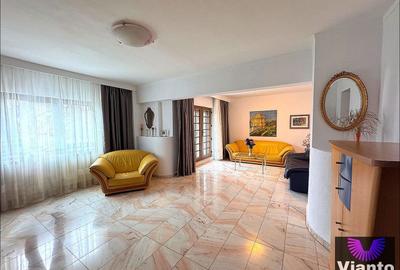 Apartament cu 3 camere decomandat, mobilat în Central - 1