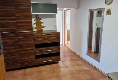 Apartament cu 3 camere semidecomandat în Păcurari - 4