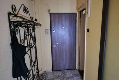Apartament cu 2 camere decomandat în Vasile Aaron - 1