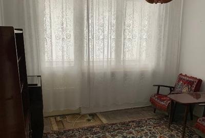 Apartament cu 2 camere semidecomandat, mobilat în Micro III - 5