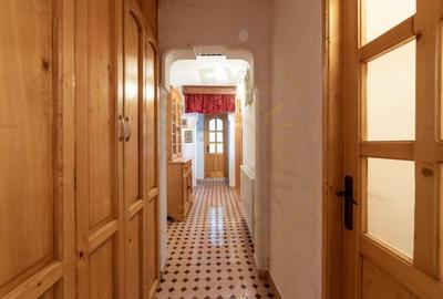 Apartament 3 camere - Topoloveni, Central - 9