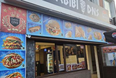 Spațiu comercial, de 45 mp, în Central - 3