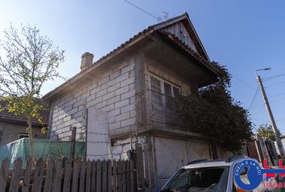 ID 6649 Teren cu casa - Zona CENTRALA - Strada Vlad ?epe? - 25