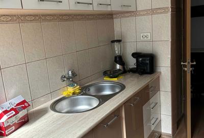 Apartament cu 3 camere decomandat în Tomis Nord - 6