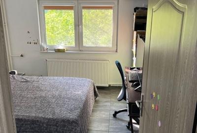 Apartament 3 camere decomandat- zona Tomis 3 - 4