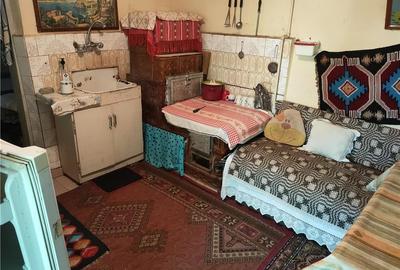 Casă cu 3 camere în Târgu Ocna - 10