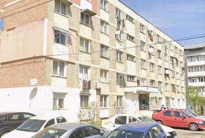Garsonieră decomandată în Exterior Vest