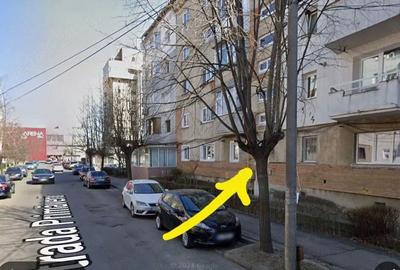 Apartament cu 3 camere semidecomandat în Nord - 2