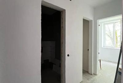 Vand sau Inchiriez spatiu pentru birouri Hunedoara, zona OM - 4