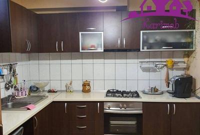 Casă cu 3 camere cu Teren 190 Mp în Central - 1