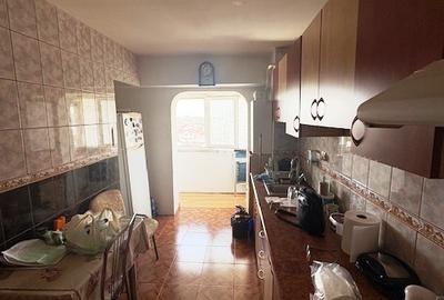 Apartament 3 camere, zonă centrală - 3