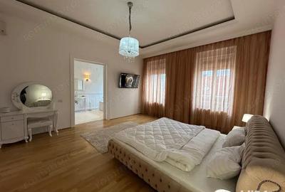 Apartament LUX 3 Camere Decomandat 2 Bai Centrala Proprie Zona Centru - 2