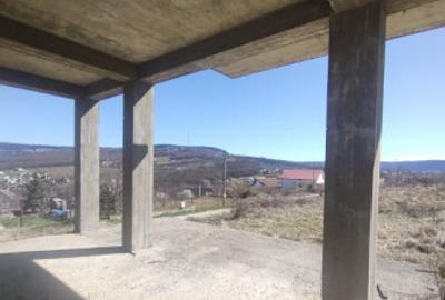 Teren de 3230 mp, în Central - 1