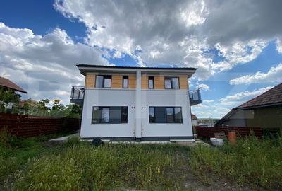 Duplex 120 mp + 2 locuri parcare, teren 334-400 mp - 3