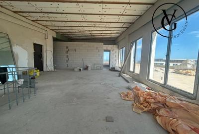 Apartament cu 4 camere semidecomandat în Mamaia-Sat - 4