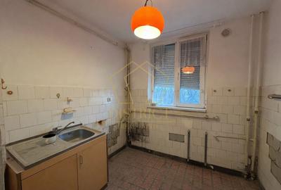 Apartament cu 3 camere decomandat în Olimpia-Stadion - 7