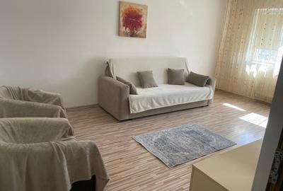 Apartament 2 camere decomandat - zona Dacia - 400 euro/luna (Cod E2) - 2