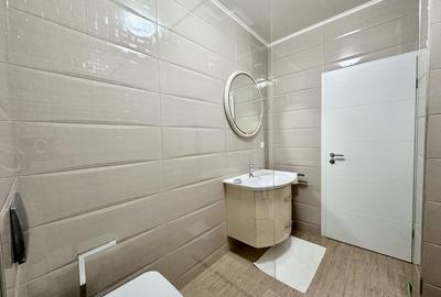 Apartament cu 3 camere semidecomandat, mobilat în Central - 13