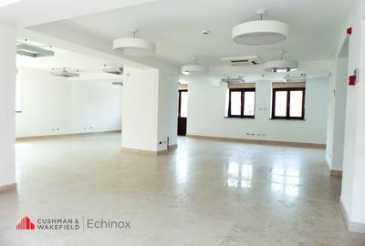 Casă individuală cu 12 camere cu Canalizare în Aviatorilor - 4