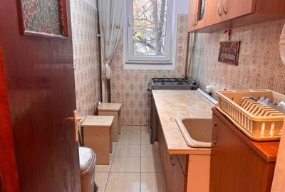 Apartament cu 2 camere decomandat în Exterior Vest