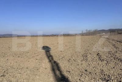 Teren de 8100 mp, în Dej - 1