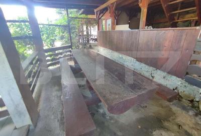 Pensiune 12 camere, 1500 mp teren, Sucevita - 12