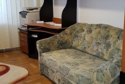 Apartament trei camere decomandate, mobilat si utilat, etaj unu, ultracentral - 11