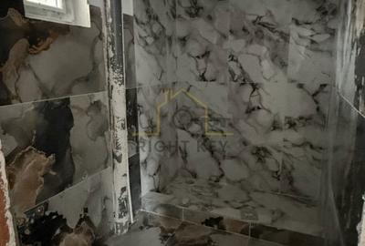 Casă cu 4 camere cu Teren 240 Mp în Domnești