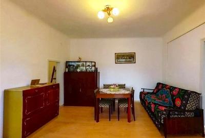 Apartament cu 3 camere decomandat, mobilat în Unirii - 11