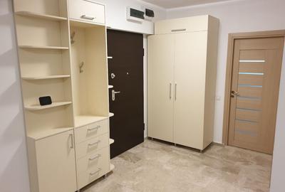 Apartament cu 2 camere, mobilat în P-ța Unirii