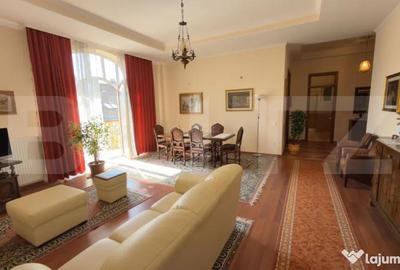 Apartament cu 3 camere decomandat în Titulescu - 11