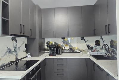 Apartament cu 3 camere semidecomandat, mobilat în Florești - 3