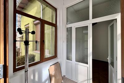 Casă individuală cu 9 camere cu Canalizare în Gheorghe Doja - 4