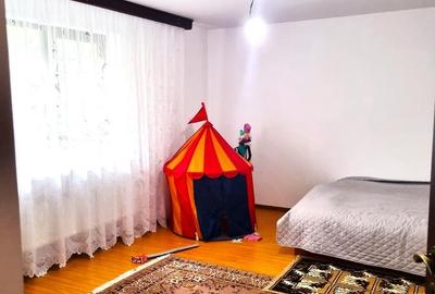 Vila rezidentiala si Casa de vacanta - 9