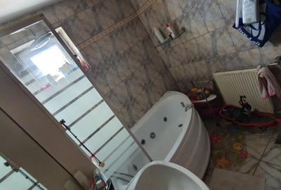 Casă cu 5 camere cu Teren 212 Mp în Mărășești - 4