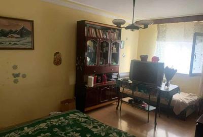 Apartament cu 3 camere decomandat, mobilat în Nicolina - 3