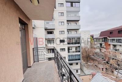 Apartament cu 3 camere decomandat în Decebal - 9
