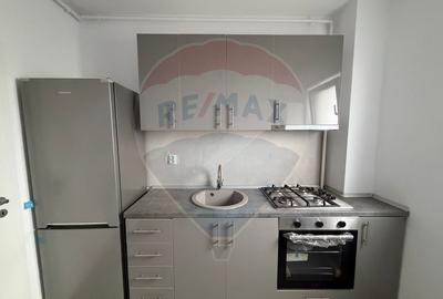 Garsonieră decomandată în Central - 6