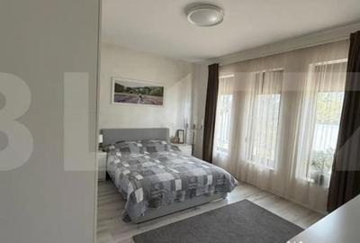 Casă cu 5 camere cu Teren 798 Mp în Central