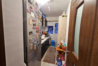 Apartament cu 2 camere semidecomandat în Rahova