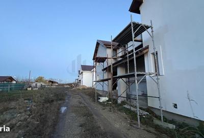 Casă cu 4 camere în Dimieni - 3