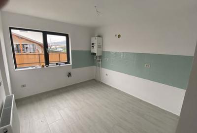 Casă cu 4 camere în Central - 6