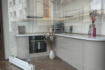 Spatiu comercial Stradal , pretabil birouri sau desfasurare comerciala, - 4