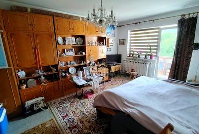 Apartament 3 camere | Decomandat | 63 mpu | Zona Lunii Zorilor - 1