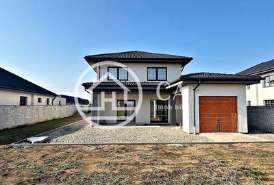 Casă de vânzare P+E cu 4 camere în zona Nufărul, Oradea - 2