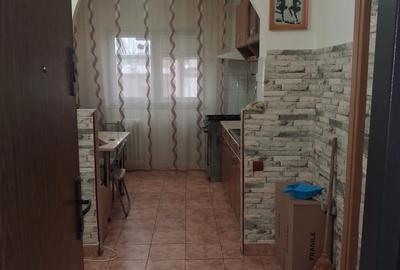 Apartament cu 2 camere semidecomandat în Olteniței - 6