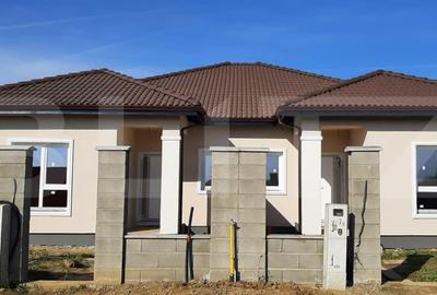 Duplex de 3 camere pe parter, 320 mp teren, Mosnita Noua!