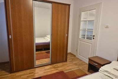 Situat Utracentral-aproape de tot ce conteaza! ambient si primitor - 12