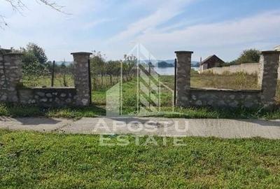 Teren la Dunare 2400Mp cu utilitati - 3